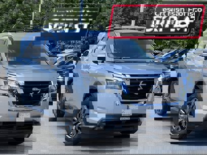 New 2025 Nissan Pathfinder SV