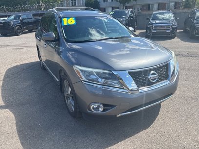 Used 2016 Nissan Pathfinder Platinum w/ Family Entertainment Package