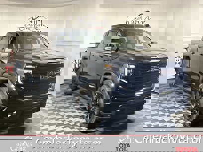 Used 2024 GMC Sierra 1500 Elevation