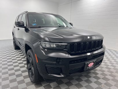 Used 2023 Jeep Grand Cherokee L Laredo