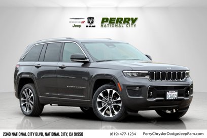 Used 2022 Jeep Grand Cherokee Overland w/ Luxury Tech Group IV