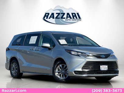 Used 2021 Toyota Sienna LE