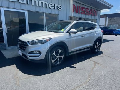 Used 2017 Hyundai Tucson Limited w/ Limited Ultimate Package 03