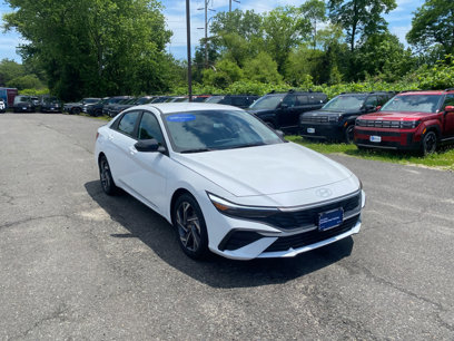 Certified 2025 Hyundai Elantra Sport