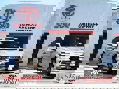 Used 2019 Toyota Avalon XLE