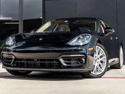 Certified 2022 Porsche Panamera