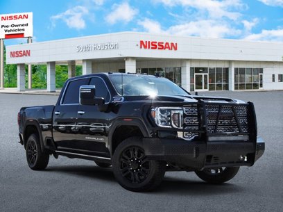 Used 2022 GMC Sierra 2500 Denali w/ Denali Black Diamond Edition