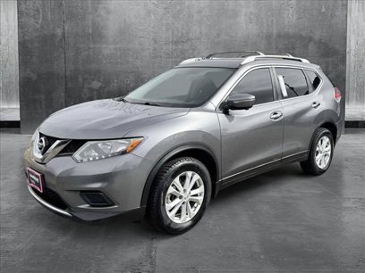 Used 2015 Nissan Rogue SV w/ SV Premium Package