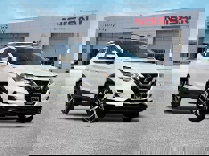 Certified 2022 Nissan Rogue Sport SL