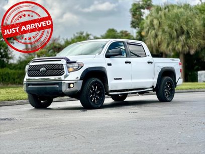 Used 2019 Toyota Tundra SR5 w/ SR5 Convenience Package
