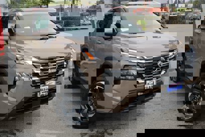 New 2025 Nissan Rogue SV w/ SV Premium Package