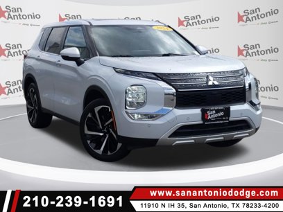 Used 2024 Mitsubishi Outlander SE