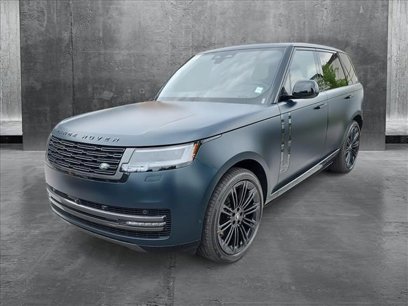 New 2025 Land Rover Range Rover SE