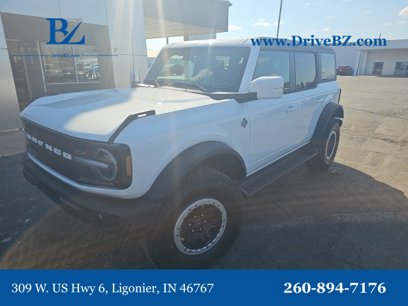 New 2025 Ford Bronco Outer Banks w/ Sasquatch Package