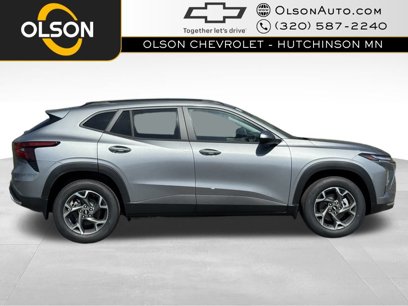 New 2025 Chevrolet Trax LT w/ Driver Confidence Package