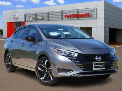 New 2025 Nissan Versa SR w/ Trunk Package