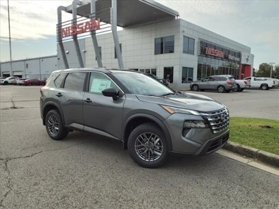 New 2025 Nissan Rogue S