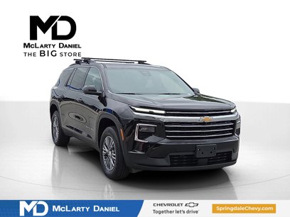 Used 2024 Chevrolet Traverse LT