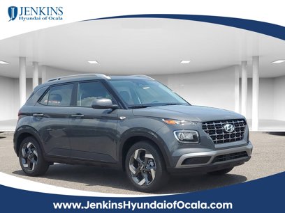 New 2025 Hyundai Venue SEL