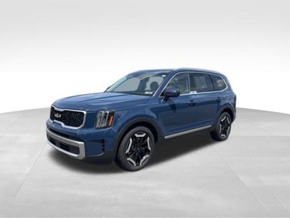Used 2023 Kia Telluride EX w/ EX Captain's Chair Package