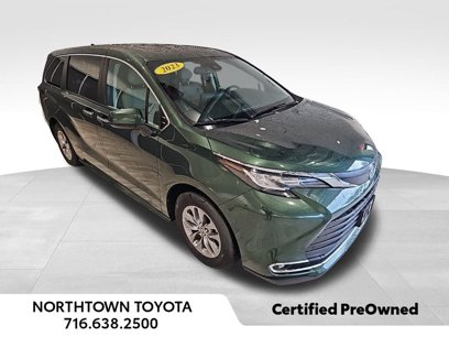 Used 2023 Toyota Sienna XLE