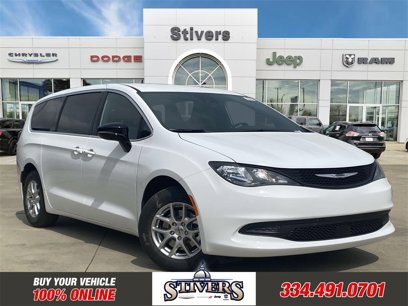 New 2025 Chrysler Voyager LX
