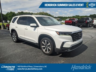 Used 2025 Honda Pilot Elite