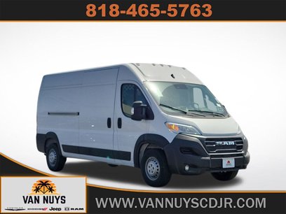 New 2024 RAM ProMaster 2500 w/ Convenience Group