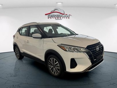 Used 2024 Nissan Kicks SV