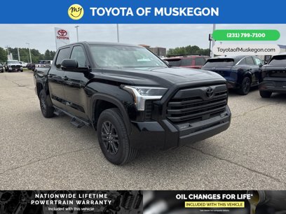 New 2025 Toyota Tundra SR5 w/ SR5 Convenience Package
