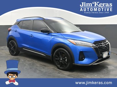 Used 2023 Nissan Kicks SR