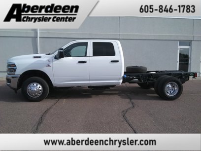 New 2025 RAM 3500 Tradesman w/ Chrome Appearance Group