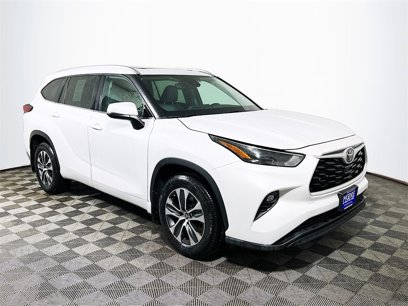 Used 2022 Toyota Highlander XLE