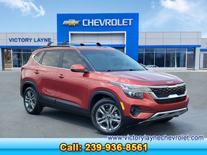 Used 2023 Kia Seltos S w/ Navigation Package