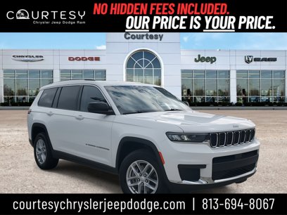 Used 2023 Jeep Grand Cherokee L Laredo