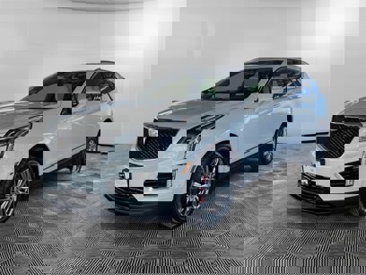 New 2025 Cadillac XT5 Sportv w/ Technology Package