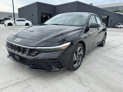 New 2025 Hyundai Elantra Limited