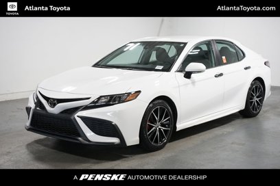 Used 2022 Toyota Camry SE