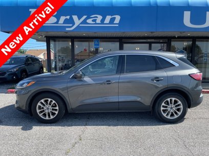 Used 2020 Ford Escape SE
