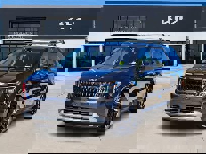 New 2025 Kia Carnival EX