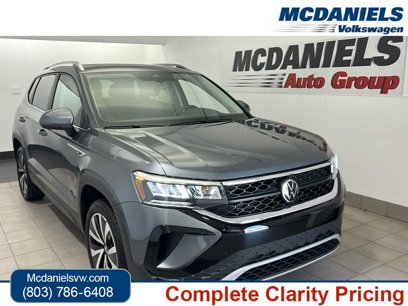 Certified 2024 Volkswagen Taos SE w/ Panoramic Sunroof Package