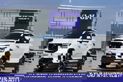 Certified 2025 Volvo XC40 B5 Plus