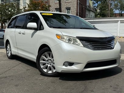 Used 2011 Toyota Sienna Limited