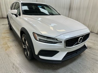 Used 2020 Volvo V60 T5 Cross Country w/ Protection Package Premier