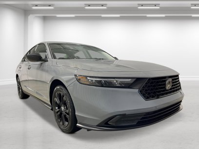 New 2025 Honda Accord SE