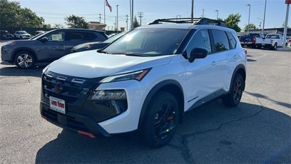 New 2025 Nissan Rogue SV