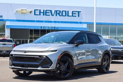 New 2025 Chevrolet Equinox EV RS w/ Convenience Package II
