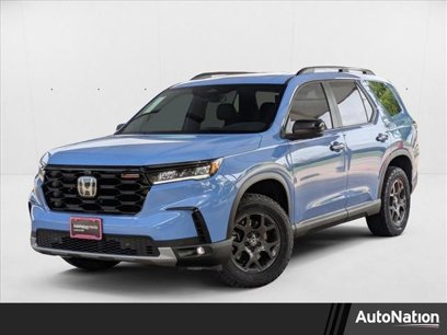 New 2025 Honda Pilot TrailSport