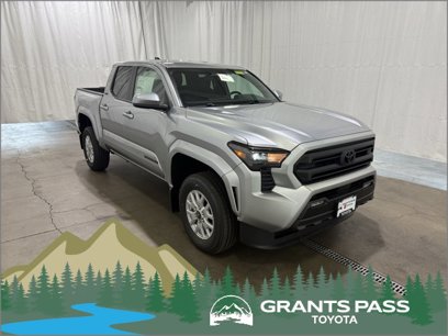 New 2025 Toyota Tacoma SR5