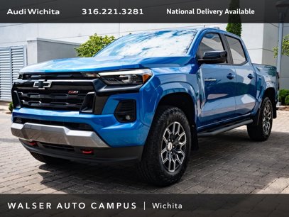 Used 2024 Chevrolet Colorado Z71 w/ Z71 Convenience Package 2